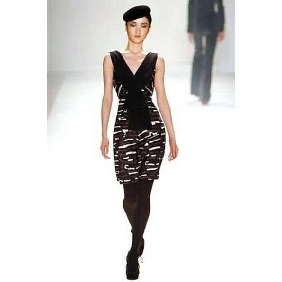 Temperly London Circa 2006 Runway Silk Cocktail Dress Black Multi Size 10 - Picture 1 of 12